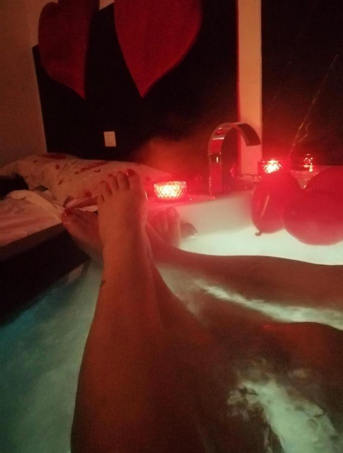 Due Cuori Suite Bari Zewnętrze zdjęcie