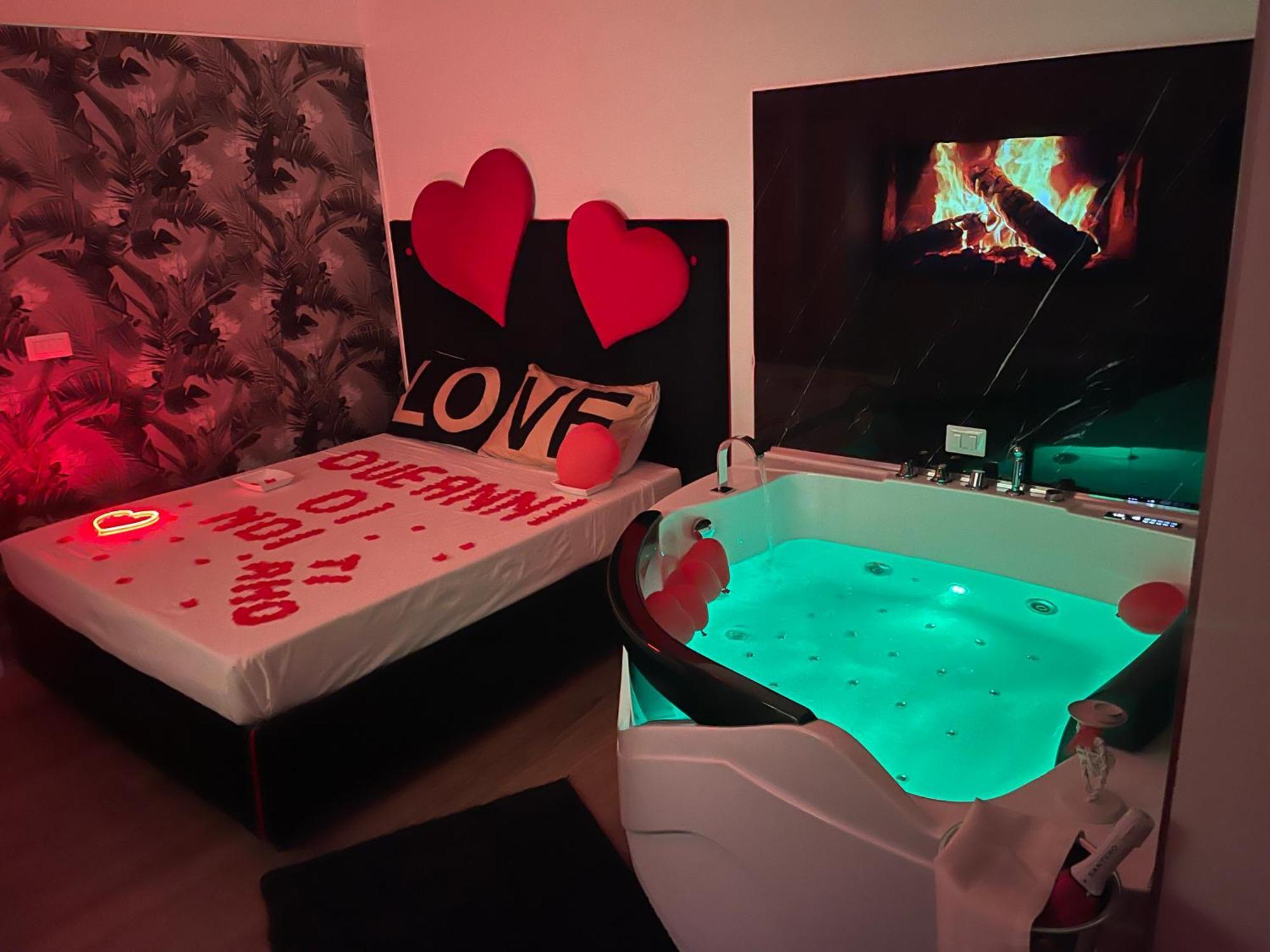 Due Cuori Suite Bari Zewnętrze zdjęcie